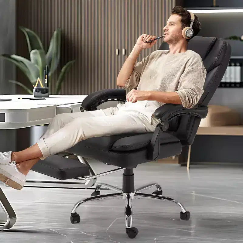 6-Point Massage Office Chair with Heat & Retractable Footrest, PU Leather, Black