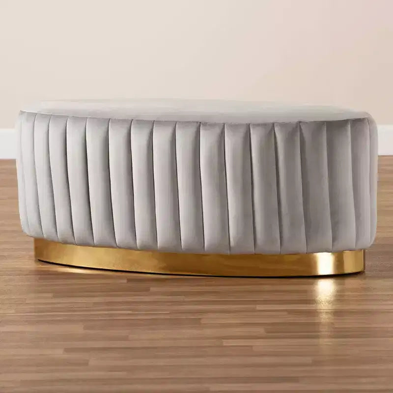 Pouf imbottito in velluto e similpelle PU con gambe dorate, poggiapiedi decorativo